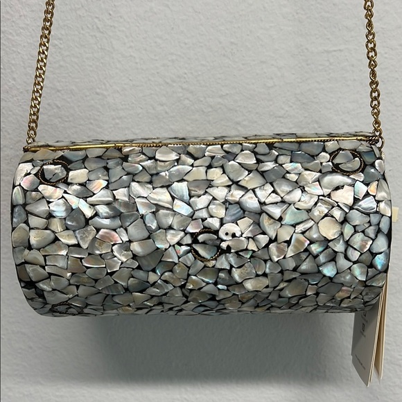 Antik Kraft | Silver Mosaic Mother Of Pearl w/ Crossbody Chain✨🐚 - Picture 7 of 14